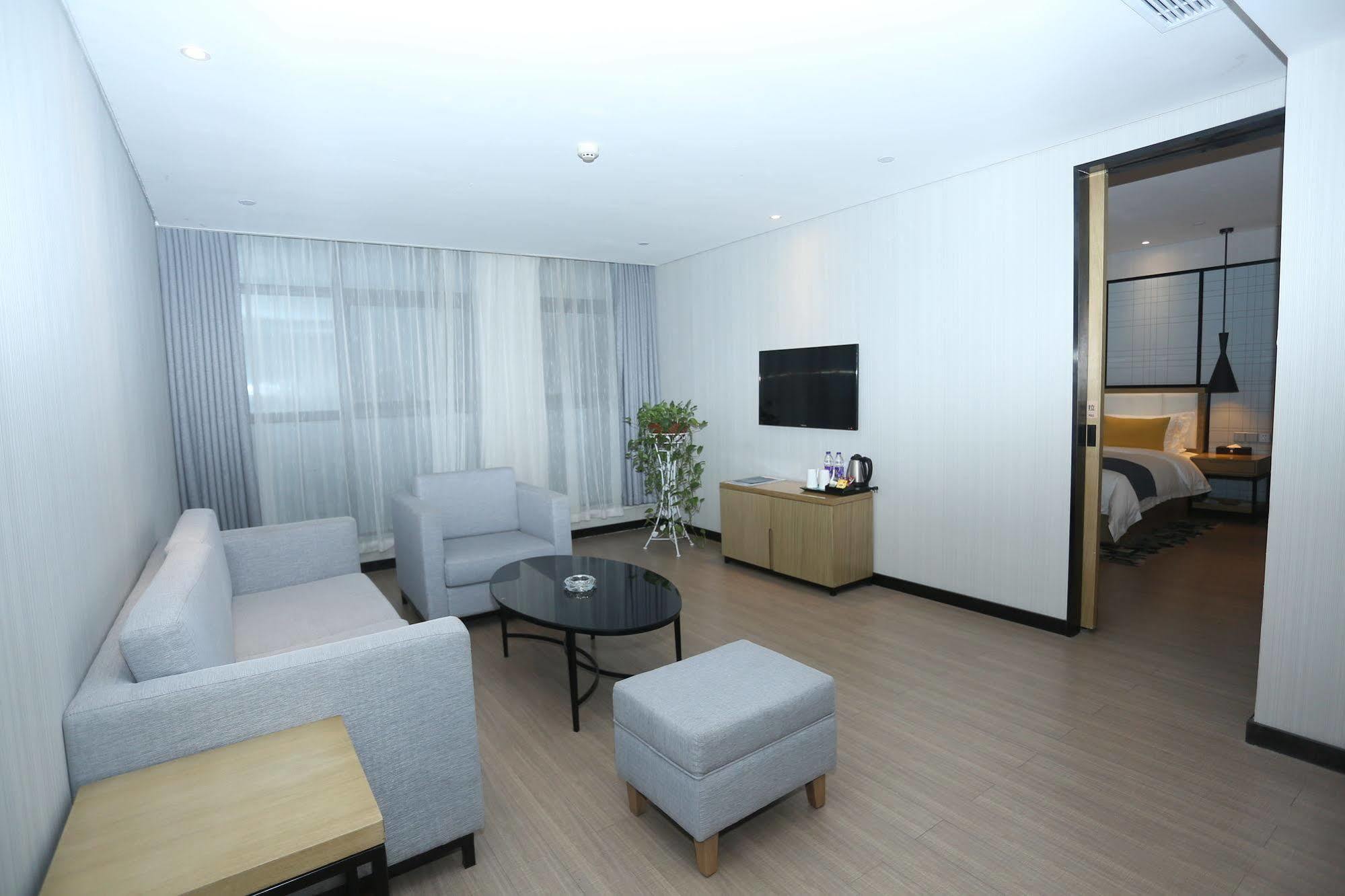 Echarm Hotel Zhengzhou High Tech Zone エクステリア 写真