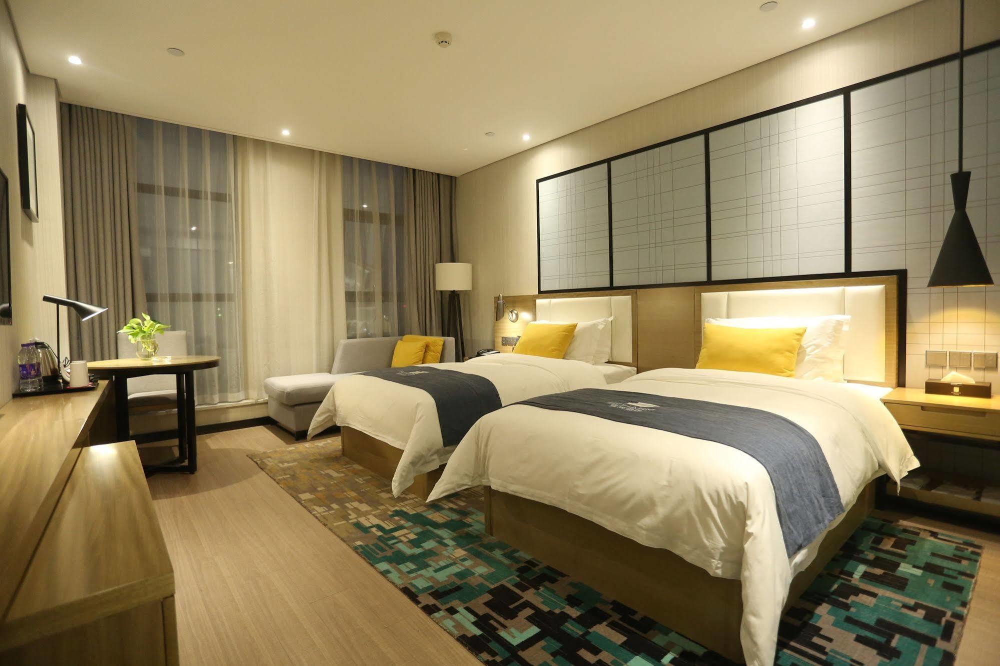 Echarm Hotel Zhengzhou High Tech Zone エクステリア 写真